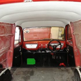 FORD Anglia Van Headlinging 2